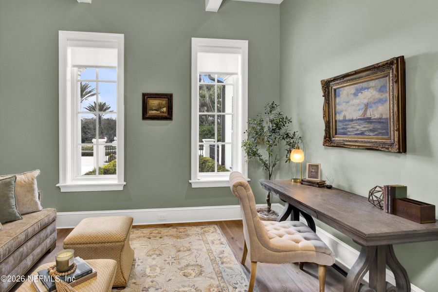 Furnished interior view inside a new home in , Ponte Vedra Beach (Image 61).