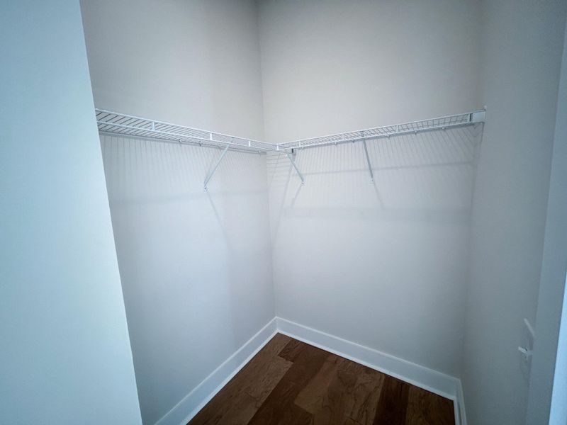 Spacious, unfurnished interior of a new home in , Summerville (Image 18).