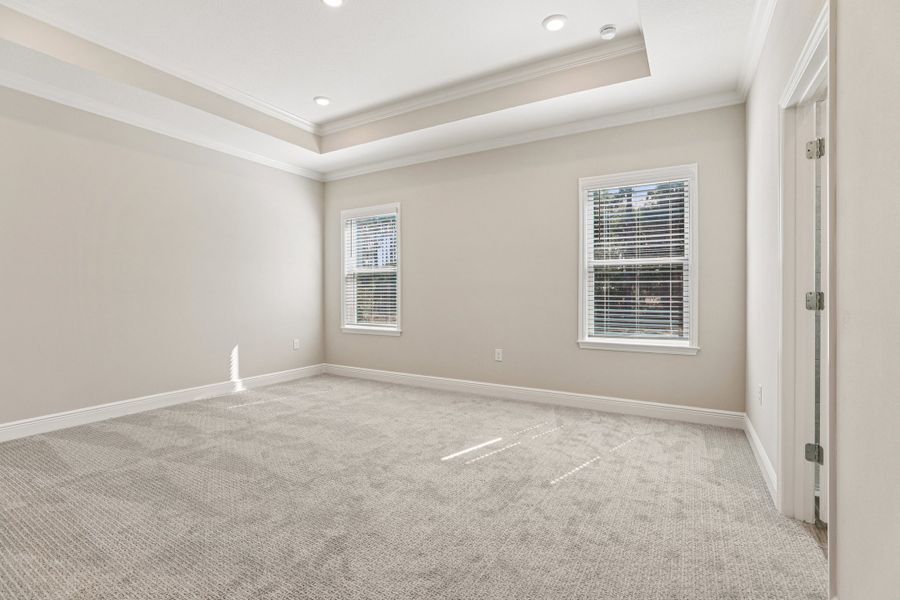 Spacious, unfurnished interior of a new home in Palm Bay, Palm Bay (Image 40).
