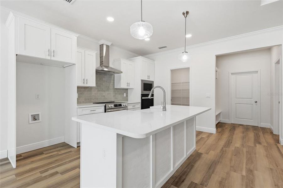 Furnished interior view inside a new home in Grand Oaks, Gainesville (Image 15).