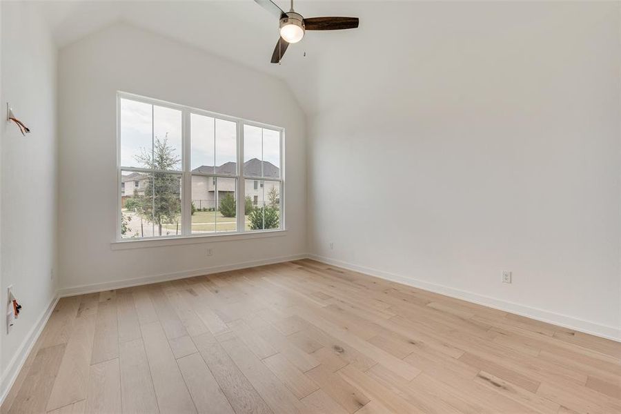 Spacious, unfurnished interior of a new home in The Grove Frisco - 40' Lots, Frisco (Image 24).