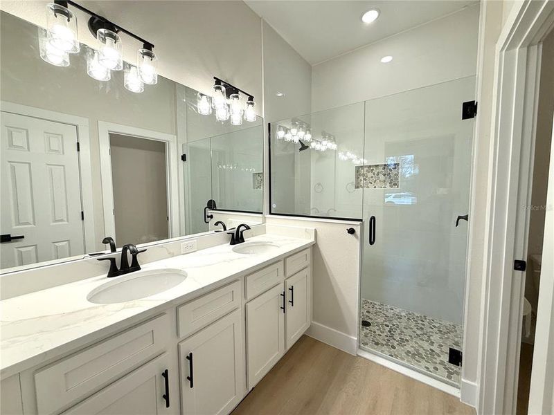 Furnished interior view inside a new home in , Avon Park (Image 6).