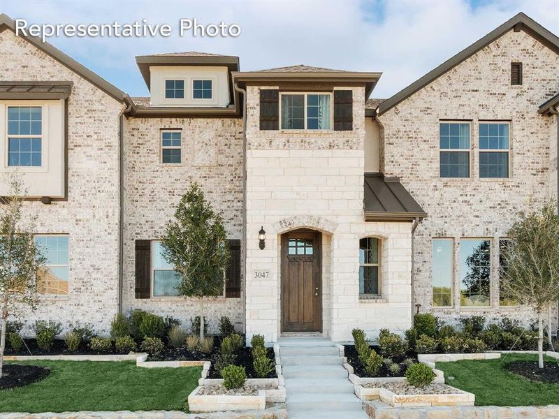 View of front of house featuring a front lawn