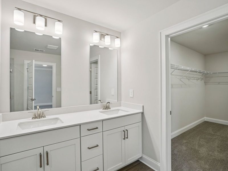 The Leighton floorplan with the Upscale Rustic Linen interior package.