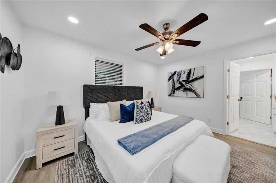 Furnished interior view inside a new home in , Atlanta (Image 43). Furnished interior view inside a new home in , Atlanta (Image 43).