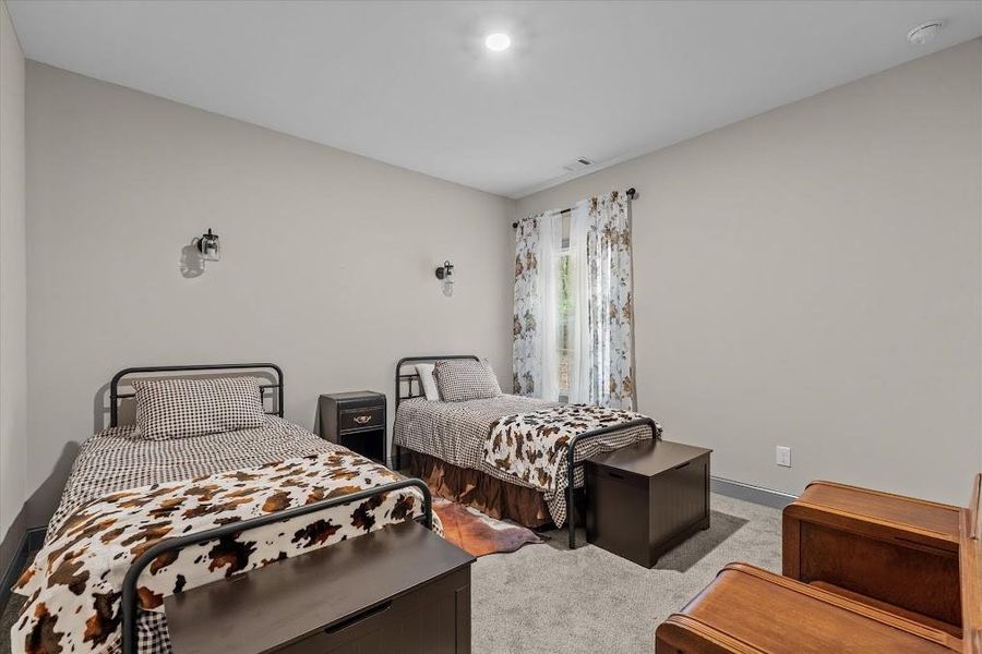 Furnished interior view inside a new home in , Villa Rica (Image 12).