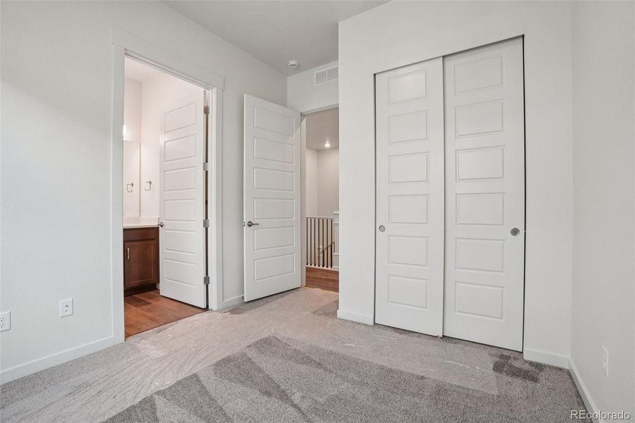 Spacious, unfurnished interior of a new home in , Fort Collins (Image 43).