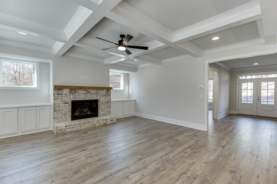 Spacious, unfurnished interior of a new home in , Buford (Image 19).