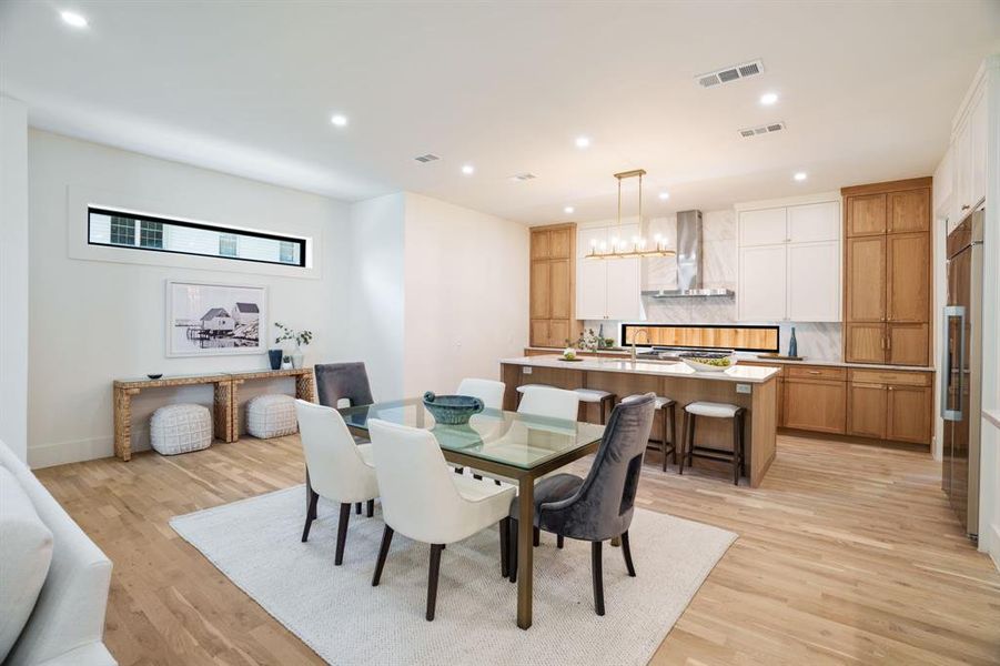 Furnished interior view inside a new home in , Dallas (Image 34).