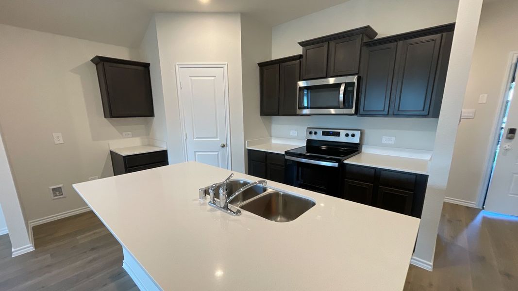 Furnished interior view inside a new home in Wildwood, Royse City (Image 3).