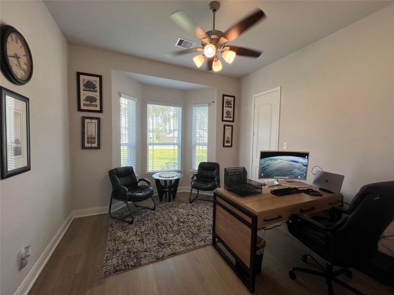 Furnished interior view inside a new home in , Conroe (Image 37). Furnished interior view inside a new home in , Conroe (Image 37).