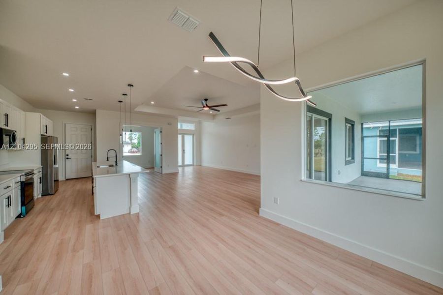 Spacious, unfurnished interior of a new home in , Placida (Image 41). Spacious, unfurnished interior of a new home in , Placida (Image 41).