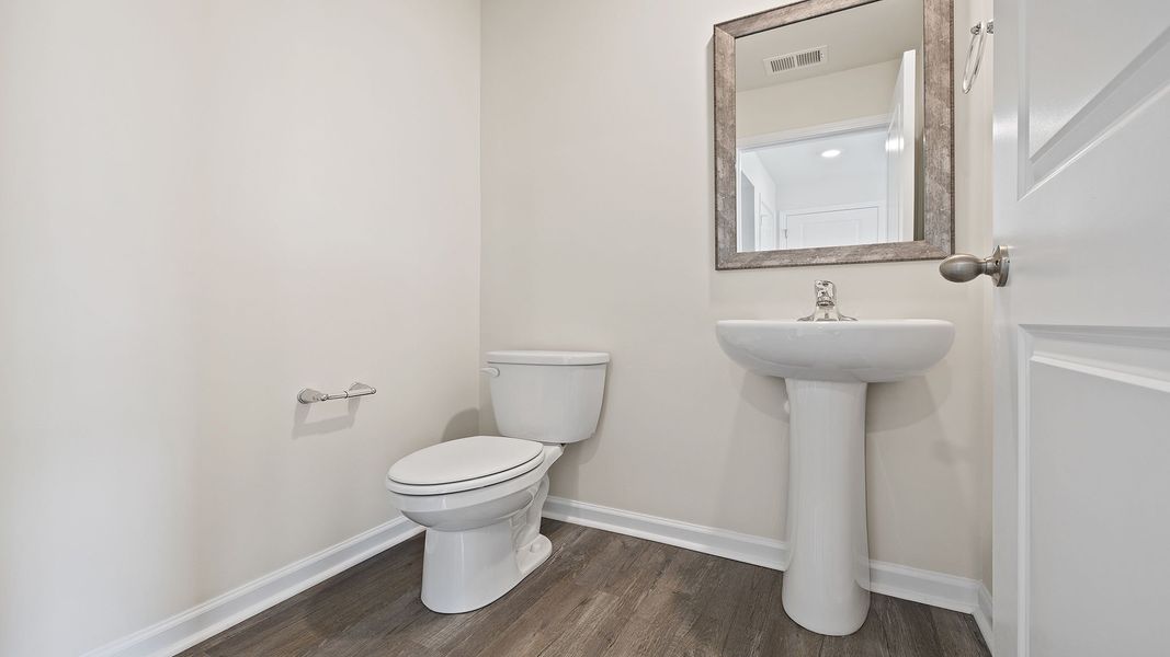 Image 30 of a home in Treemont Commons.