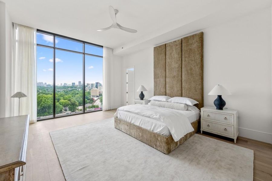 Furnished interior view inside a new home in , Atlanta (Image 15).