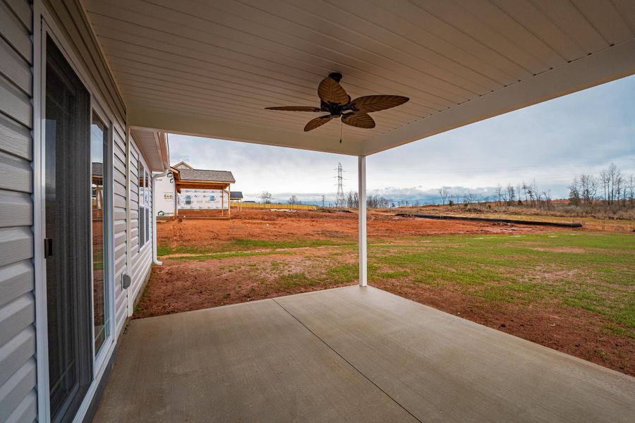 Representative exterior details of a home built from the Saxon by Enchanted Homes in Guadalupe Heights, Seguin (Image 30).