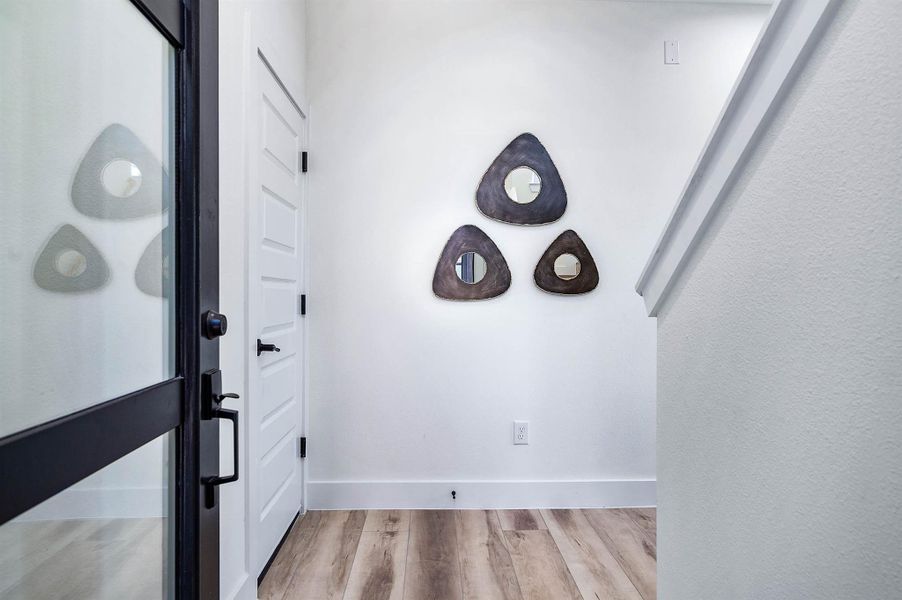 Entryway/Foyer Entryway/Foyer