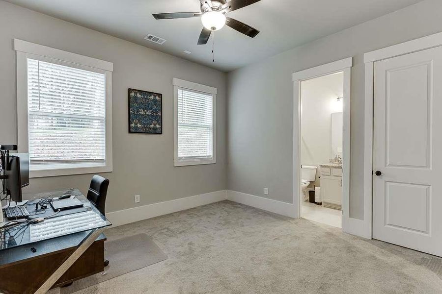 Image 35 of a home in .