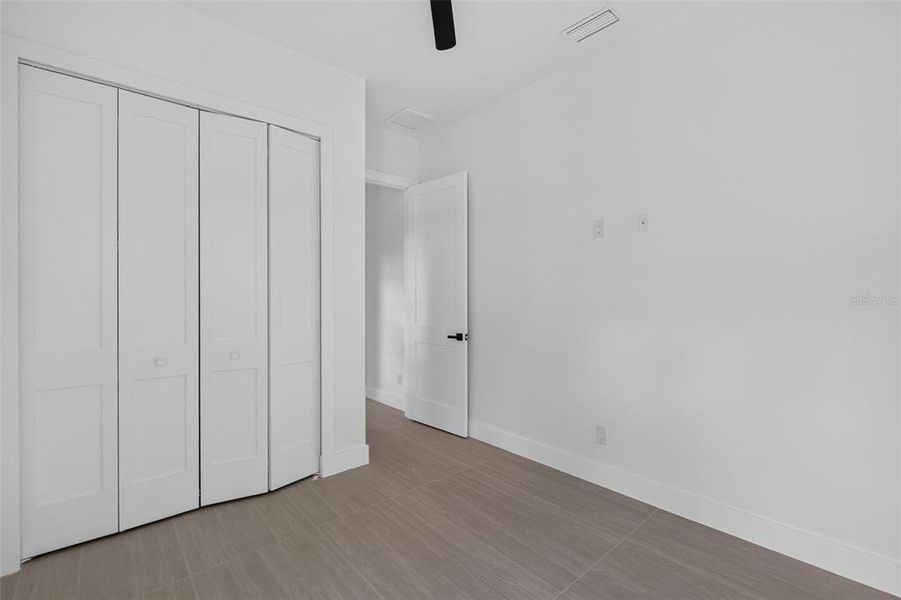 Spacious, unfurnished interior of a new home in , Port Charlotte (Image 23).