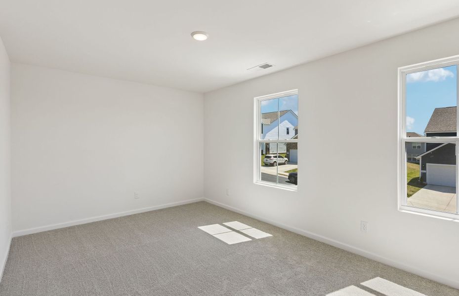 Spacious, unfurnished interior of a new home in Independence at Carter's Station, Columbia (Image 33).