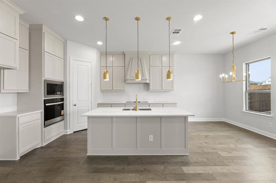 4805 Nomad-Kitchen-1