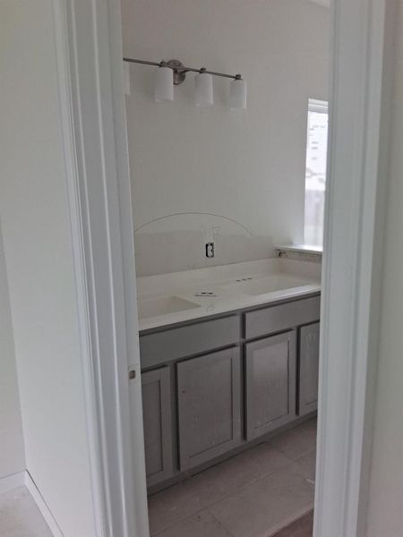 Image 3 of a home in Windrose Green.