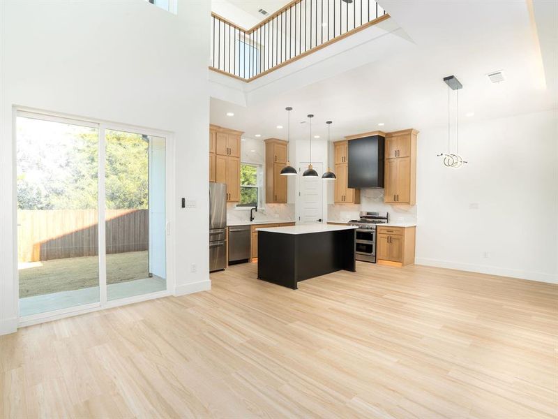 Spacious, unfurnished interior of a new home in , Dallas (Image 30). Spacious, unfurnished interior of a new home in , Dallas (Image 30).