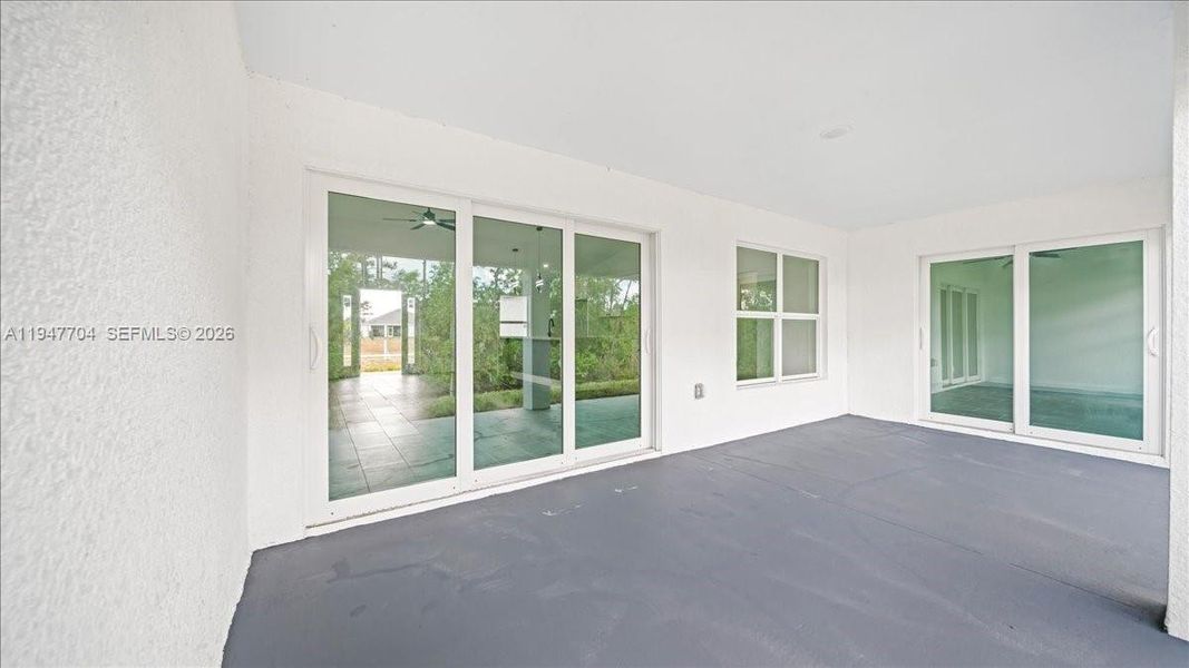 Exterior details and patio area of a home in , Cape Coral (Image 4).