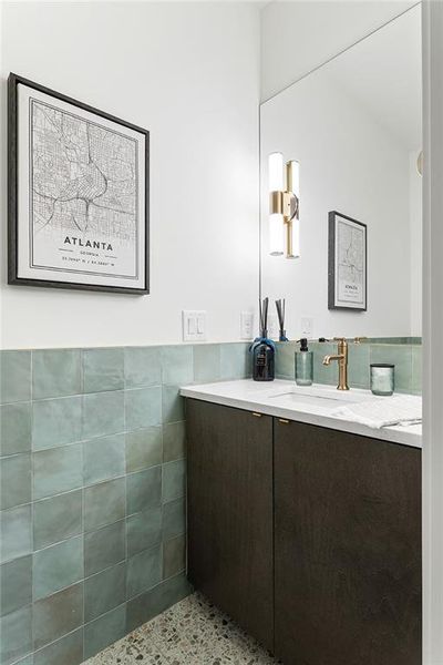 Furnished interior view inside a new home in , Atlanta (Image 16).