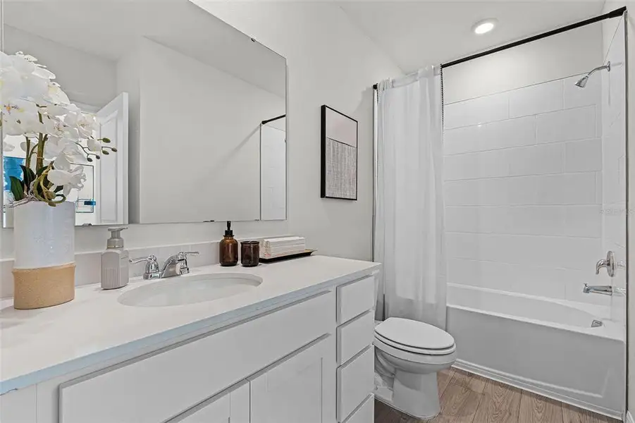 Furnished interior view inside a new home in Nona West, Orlando (Image 9).