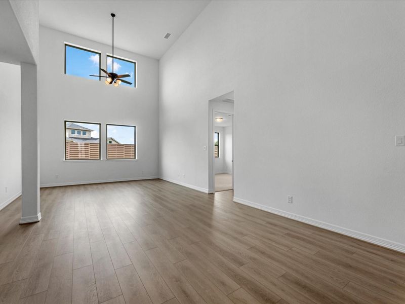 Spacious, unfurnished interior of a new home in Austin Point, Richmond (Image 15).
