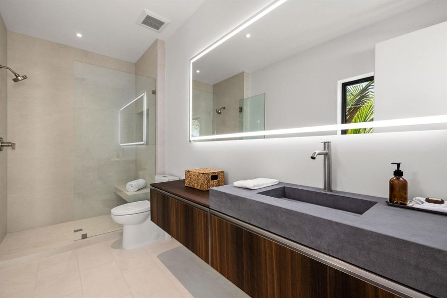 Furnished interior view inside a new home in , Boynton Beach (Image 15). Furnished interior view inside a new home in , Boynton Beach (Image 15).