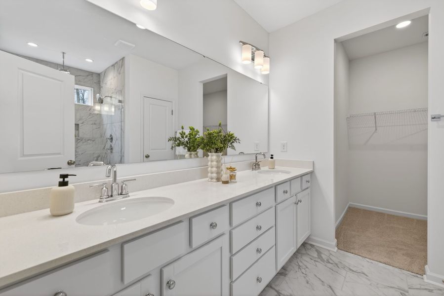 Furnished interior view inside a new home in Nathans Ridge, Lillington (Image 25).