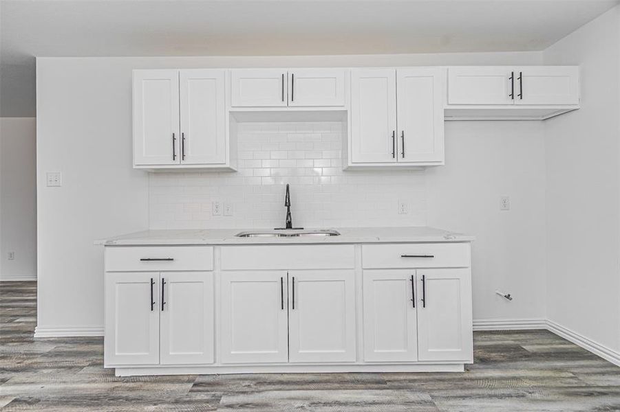 Furnished interior view inside a new home in , Mabank (Image 8).