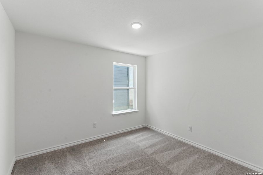 Spacious, unfurnished interior of a new home in Davis Ranch, San Antonio (Image 15). Spacious, unfurnished interior of a new home in Davis Ranch, San Antonio (Image 15).