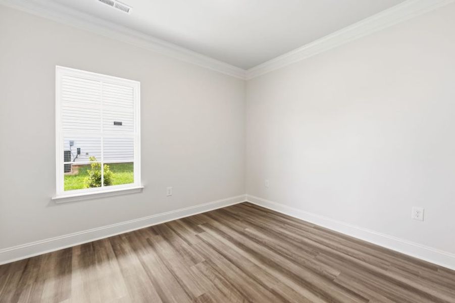 Spacious, unfurnished interior of a new home in Sullivans Reserve, Walkertown (Image 39).