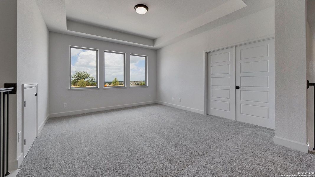 Spacious, unfurnished interior of a new home in Esperanza 60', Boerne (Image 20). Spacious, unfurnished interior of a new home in Esperanza 60', Boerne (Image 20).