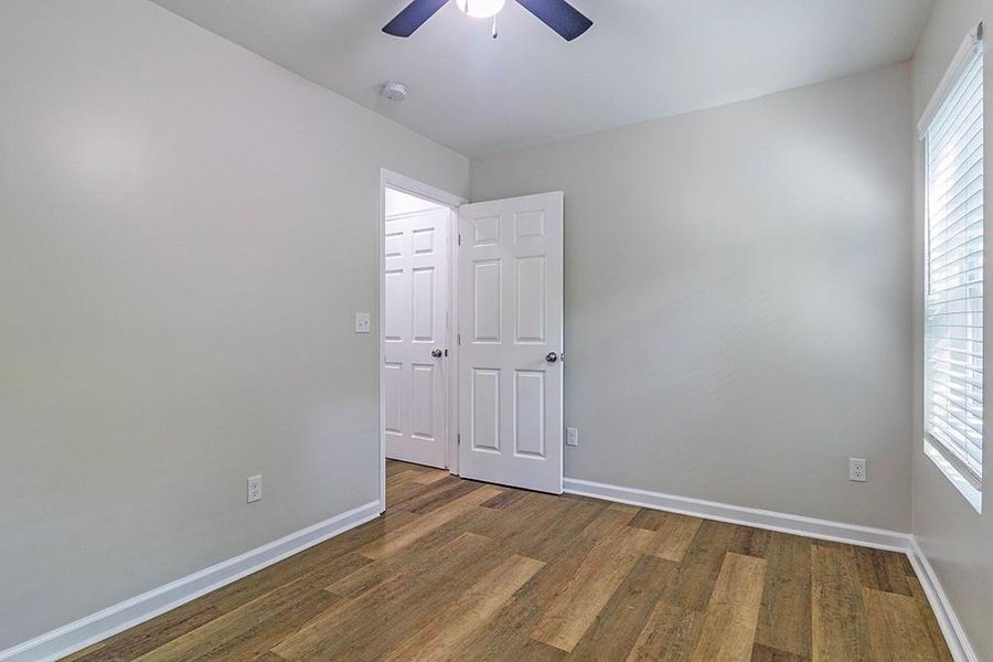 Spacious, unfurnished interior of a new home in , Macon (Image 12).
