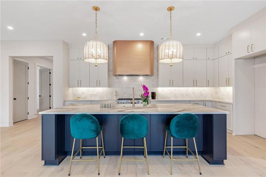 Furnished interior view inside a new home in , Atlanta (Image 13).