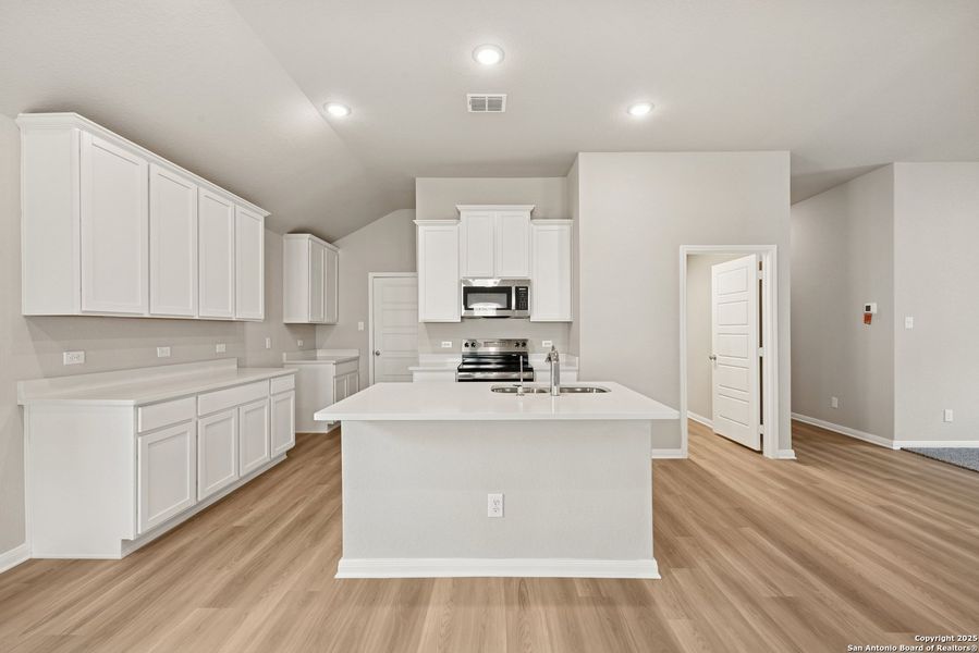 Furnished interior view inside a new home in Greenspoint Heights, Seguin (Image 12).