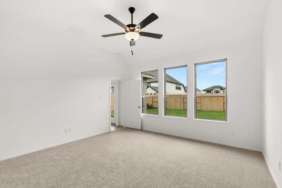 Bradwell New Home in Porter, TX. - Slide 16 Bradwell New Home in Porter, TX. - Slide 16