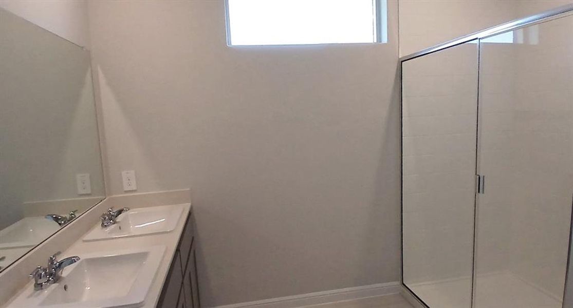 Image 16 of a home in The Canyons.