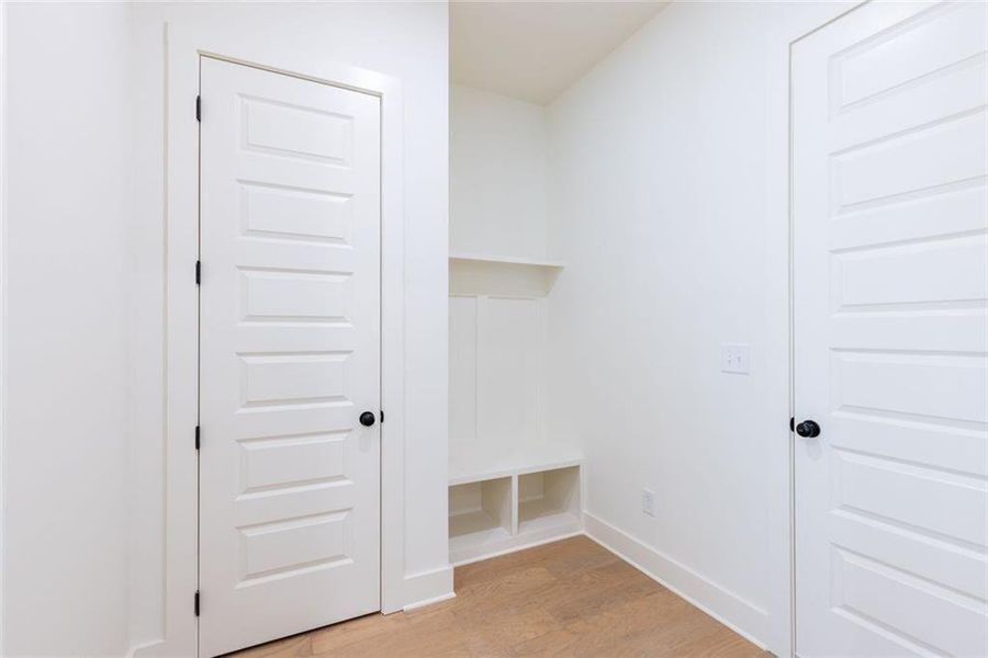 Spacious, unfurnished interior of a new home in , Gainesville (Image 29).