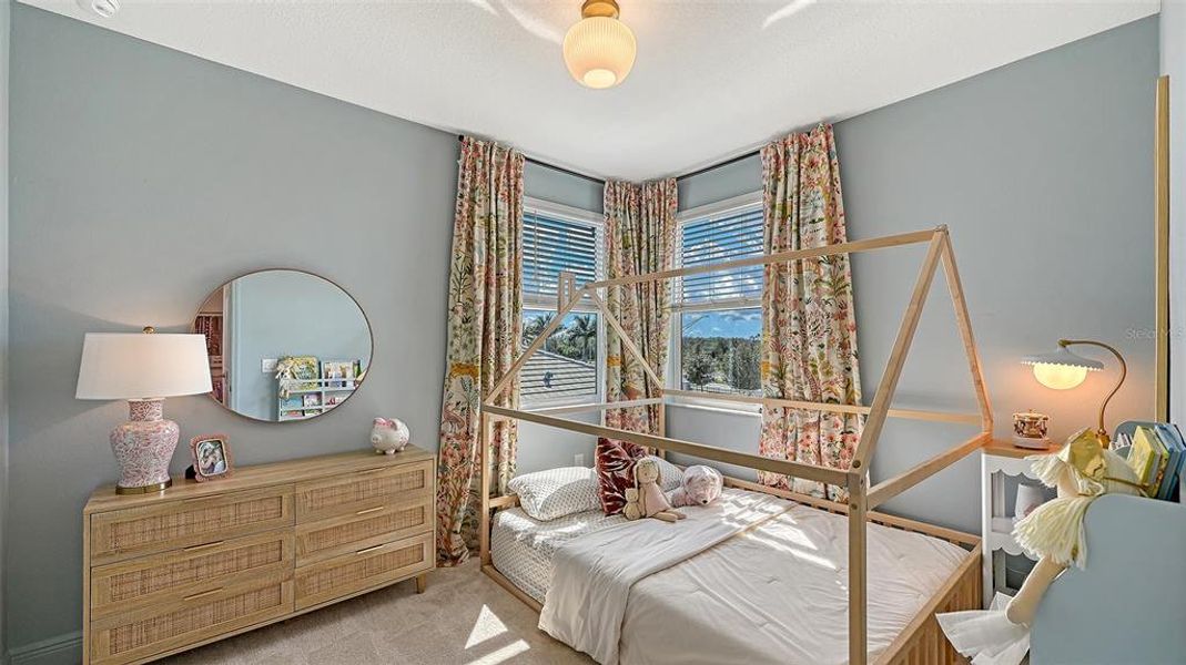 Furnished interior view inside a new home in , Bradenton (Image 27).