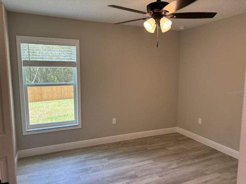Spacious, unfurnished interior of a new home in , Dunnellon (Image 22).