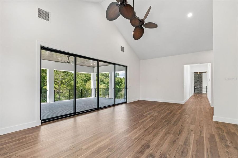 Spacious, unfurnished interior of a new home in , Tarpon Springs (Image 13). Spacious, unfurnished interior of a new home in , Tarpon Springs (Image 13).