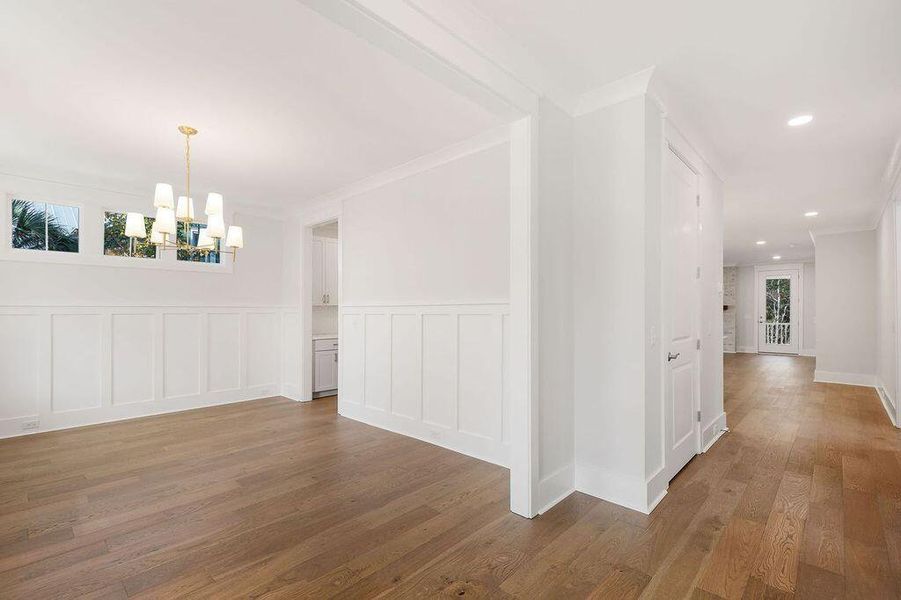 Spacious, unfurnished interior of a new home in Kings River Preserve, Hollywood (Image 20).