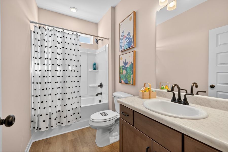 The Buford II - Bathroom