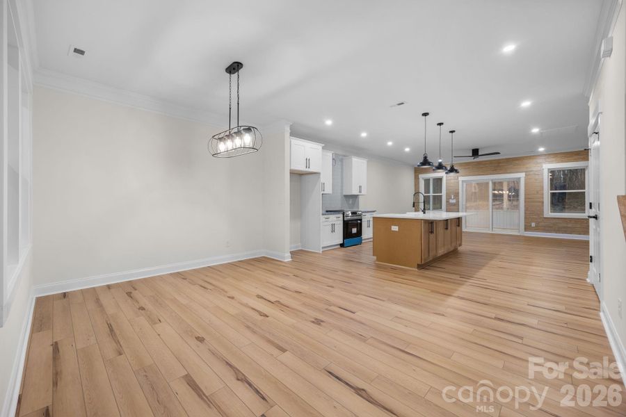 Spacious, unfurnished interior of a new home in , Cleveland (Image 37).