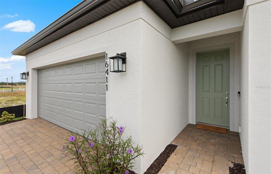 Exterior details and patio area of a home in Reagan Landing, Bradenton (Image 3). Exterior details and patio area of a home in Reagan Landing, Bradenton (Image 3).