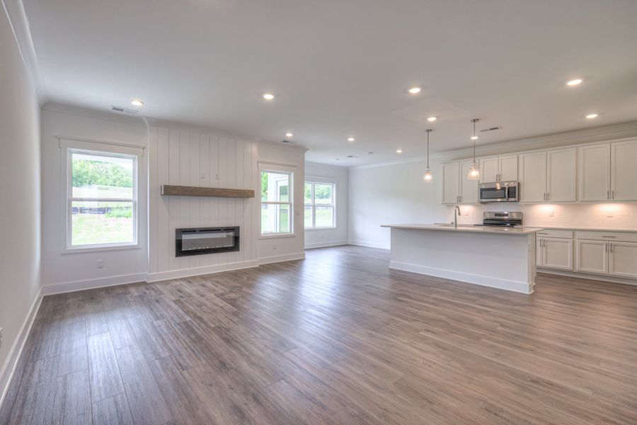 *Photo of example home. Selections and finishes may vary.